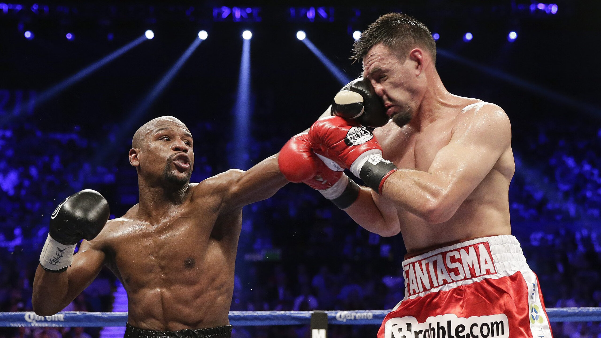 拉文表现出色，带领球队拼搏至最后一刻，拉文 acl