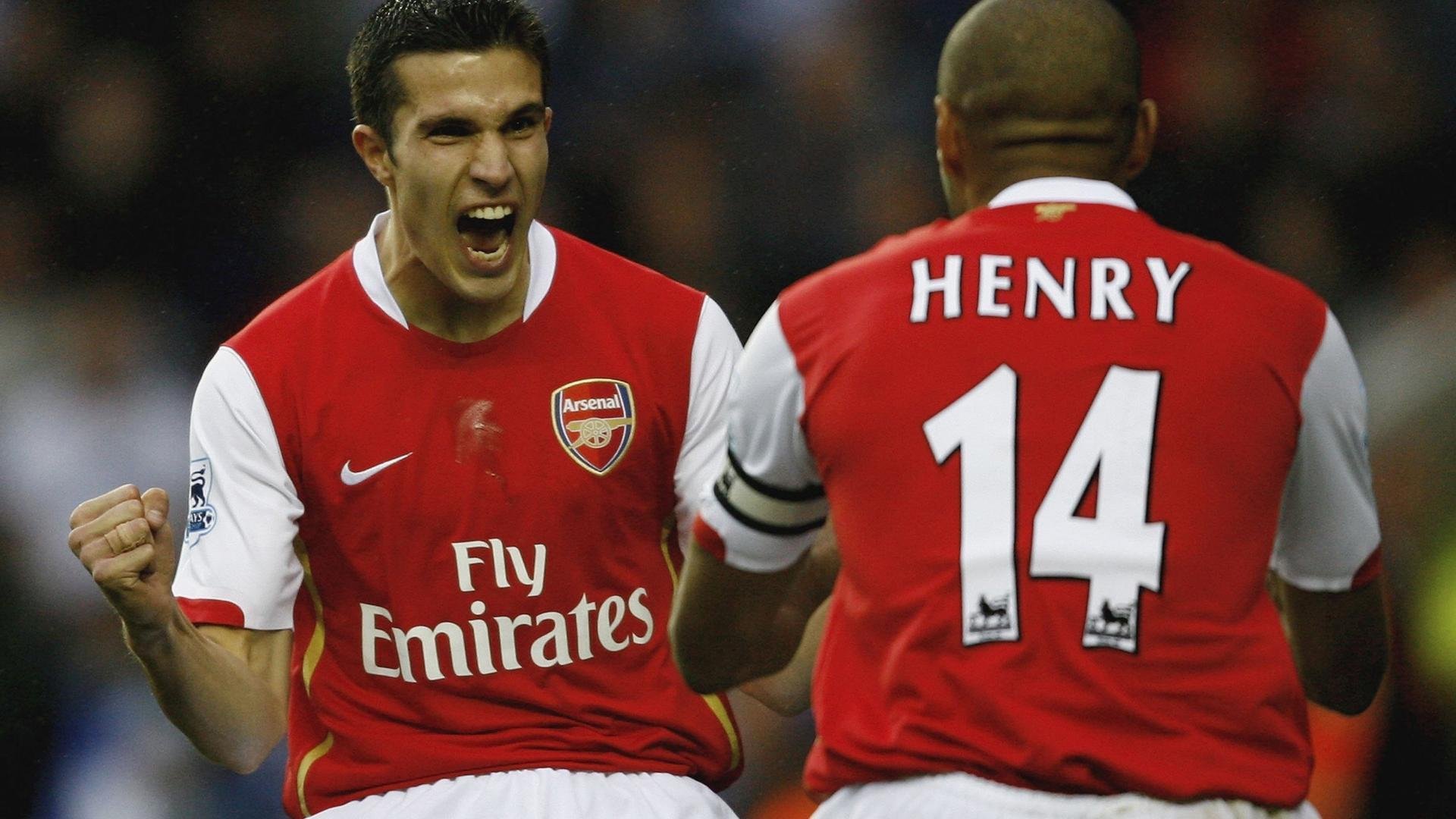 足球青训体系是否需借鉴国外先进经验，足球青训训练内容